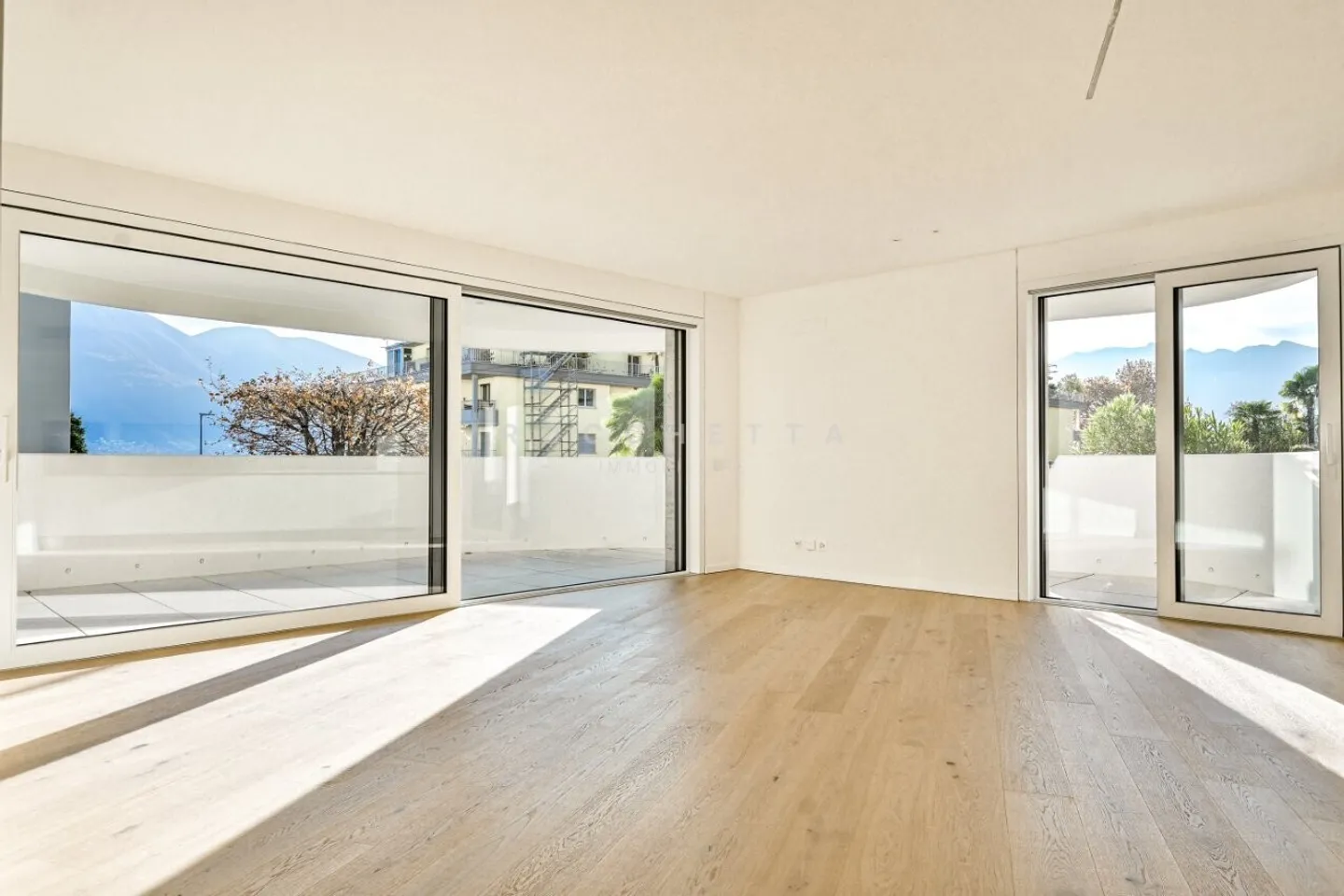 La Perla Residence - Elegance and comfort in a privileged location - Photo 6 of 15