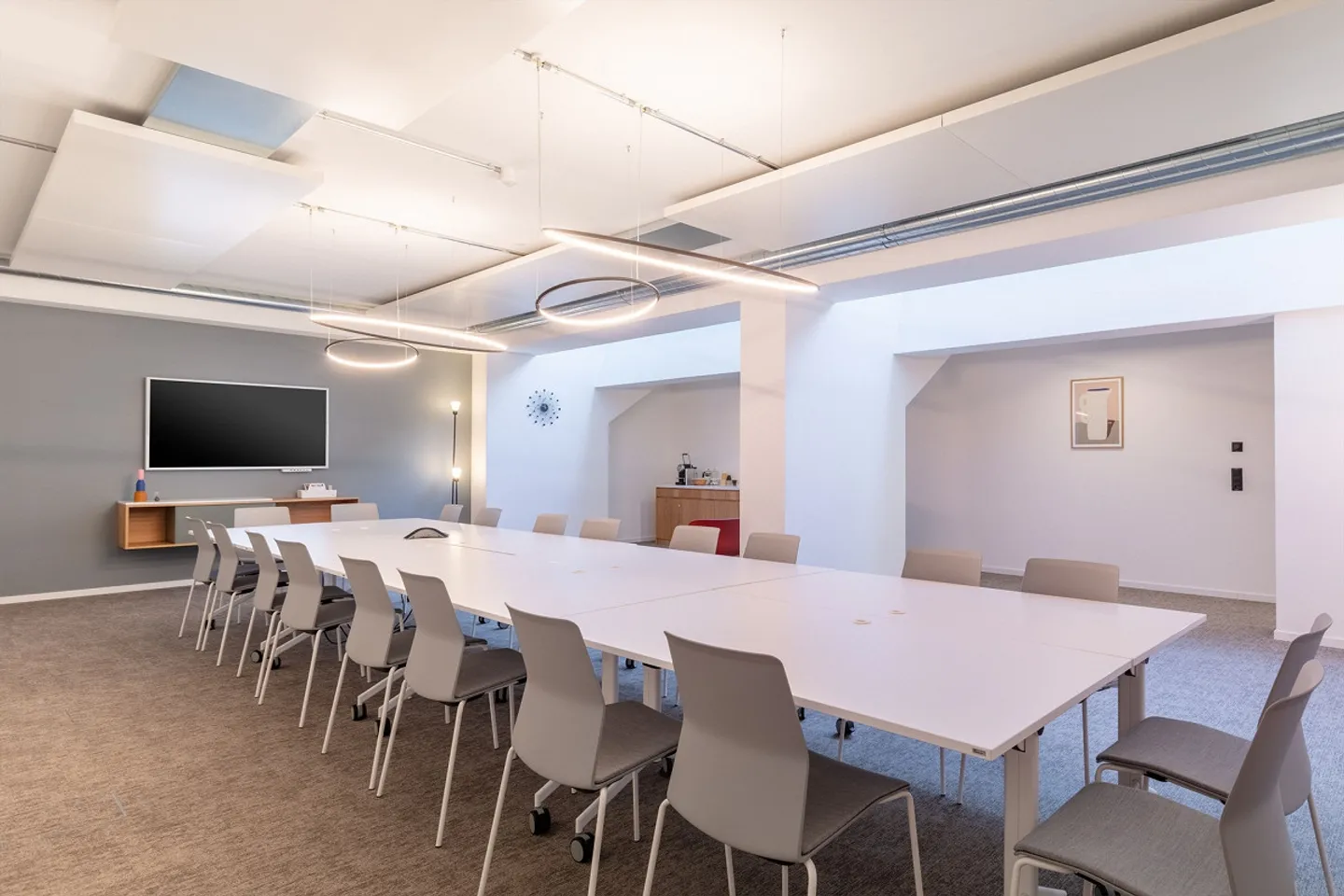 Geräumiges Büro für 10 in Z.ONE - Foto 1 von 9