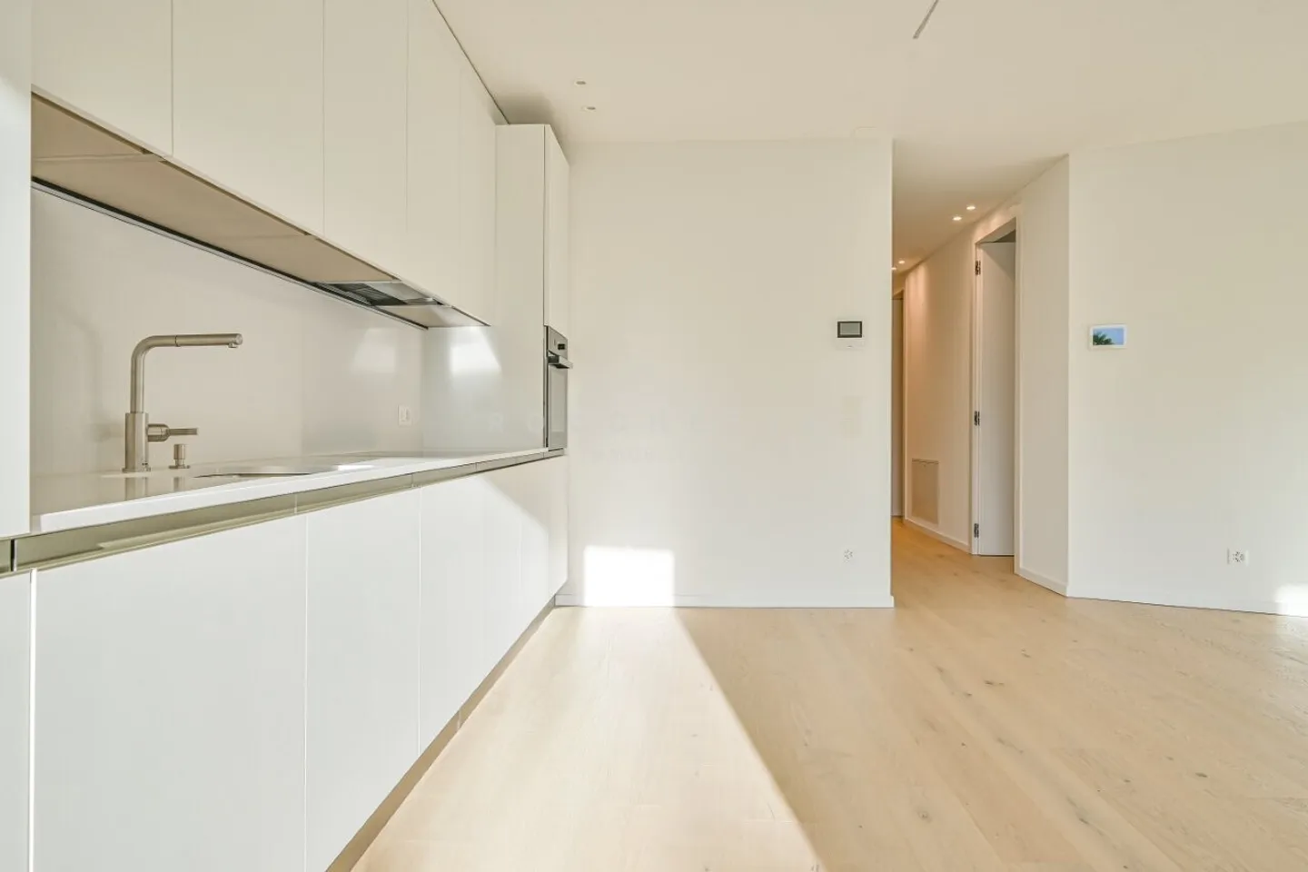 La Perla Residence - Elegance and comfort in a privileged location - Photo 9 of 15