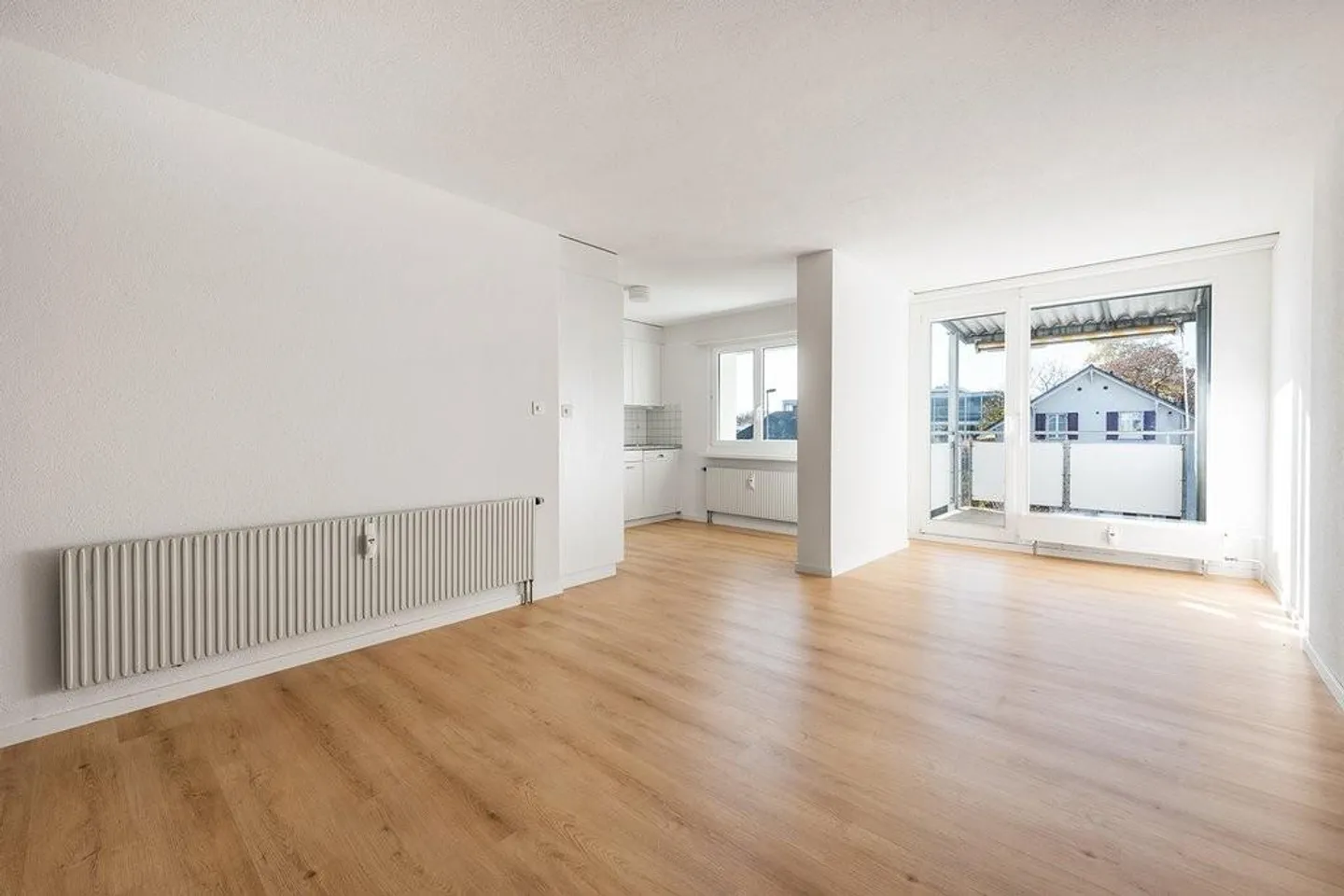 Small but well-kept and centrally located - Photo 5 of 8