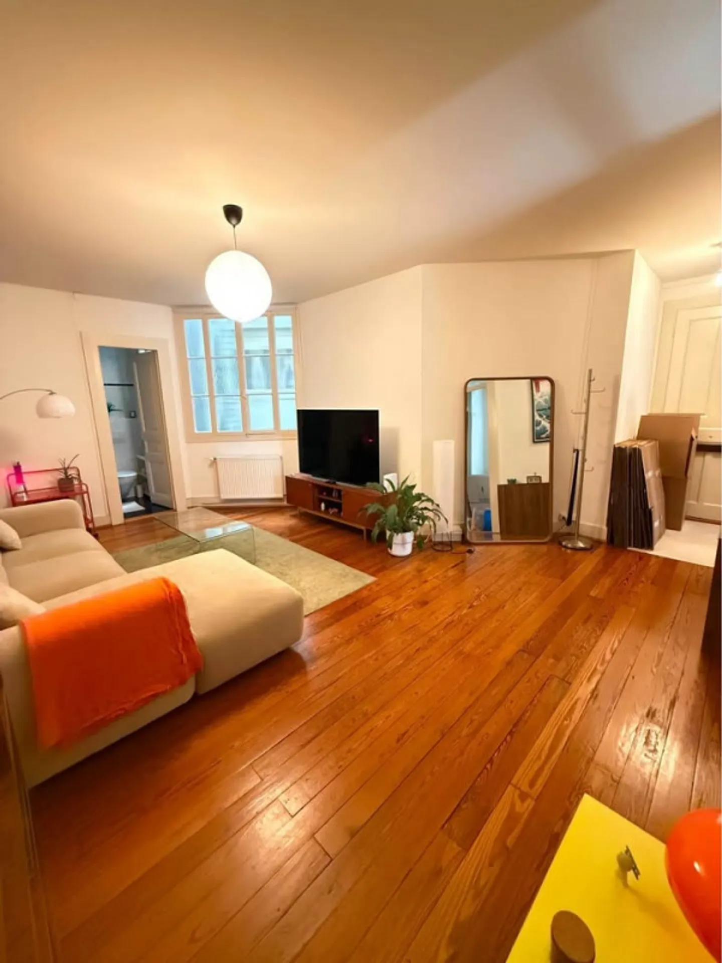 3-room apartment in Plainpalais - Photo 1 of 5