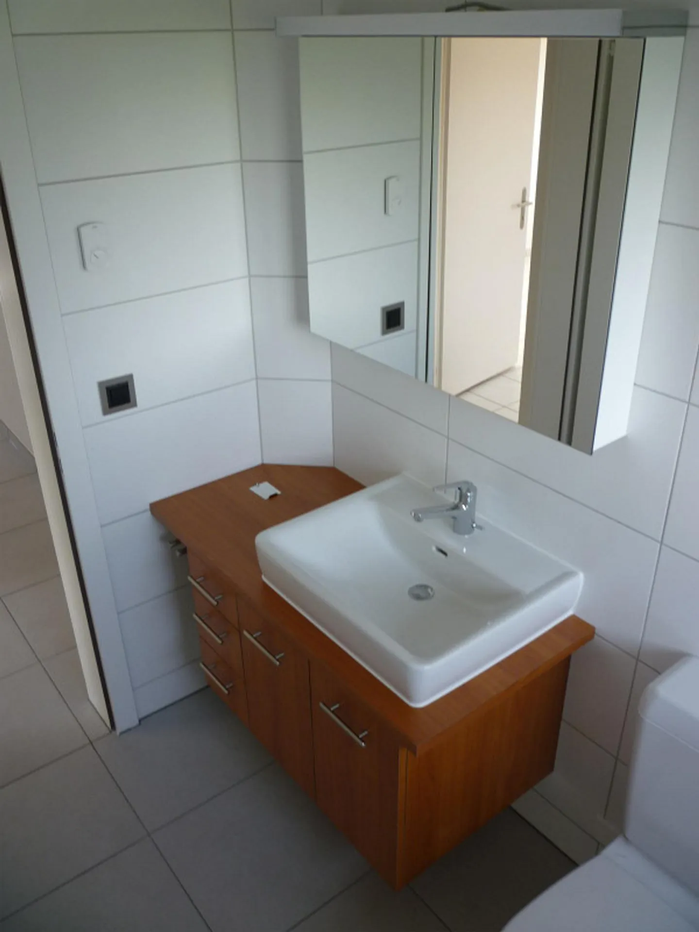Renoviertes Loft mit sonnigem Balkon - Foto 8 von 14