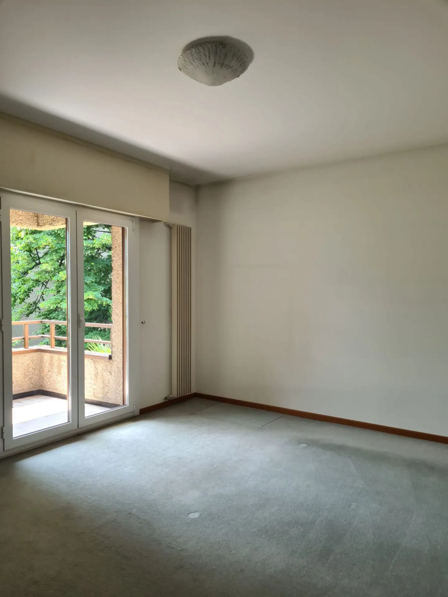 Appartamento spazioso con vista lago - Foto 5 di 8