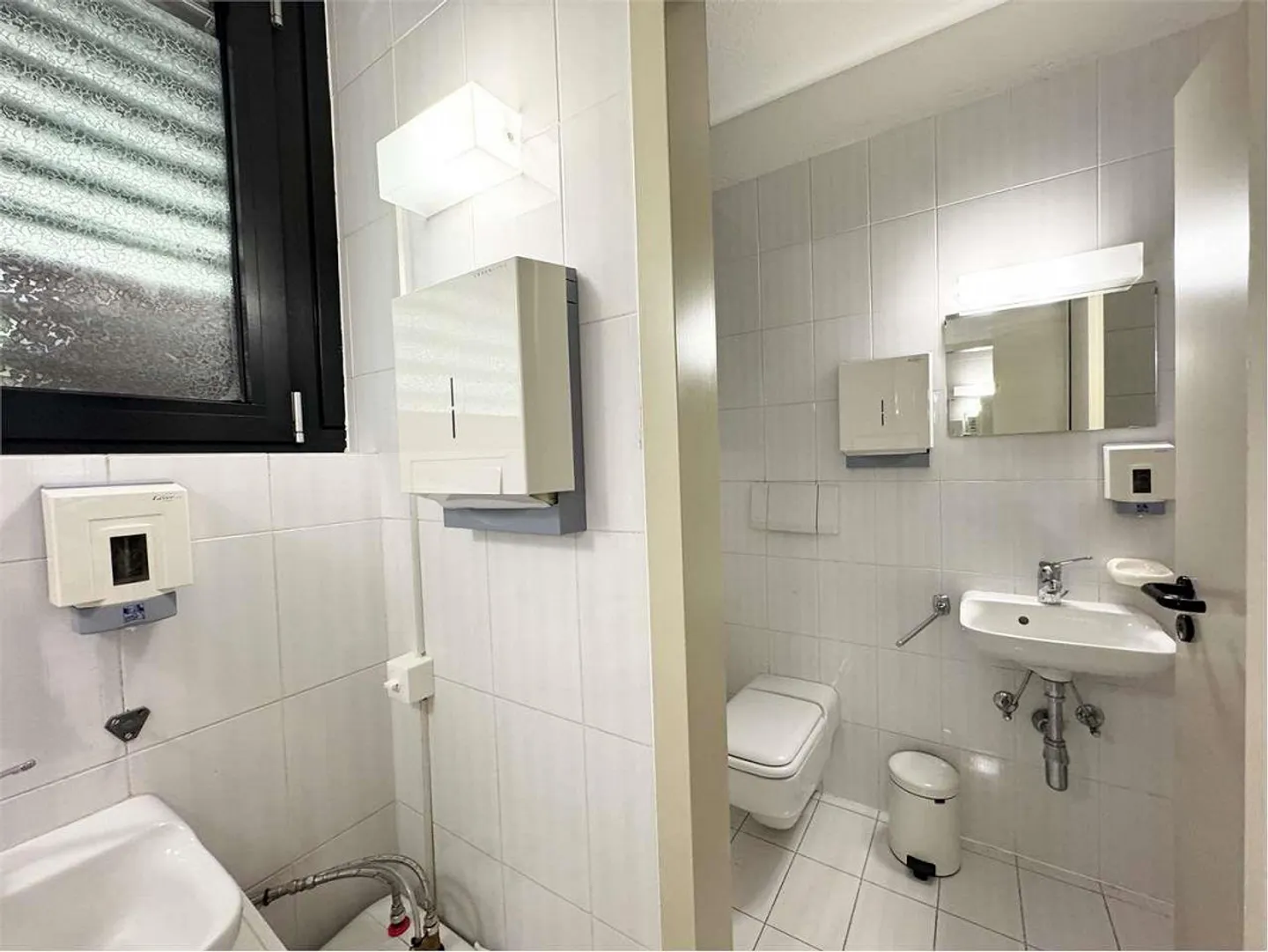 Elegant office in Lugano 100 meters on foot from the city center - Photo 6 of 6