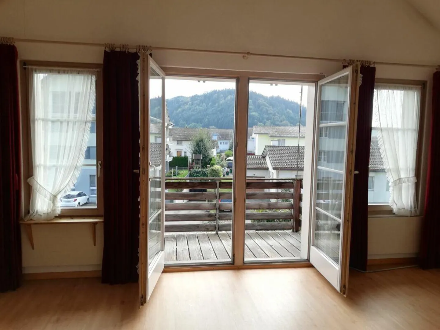 Charmante Wohnung in Ettiswil - Foto 3 von 8