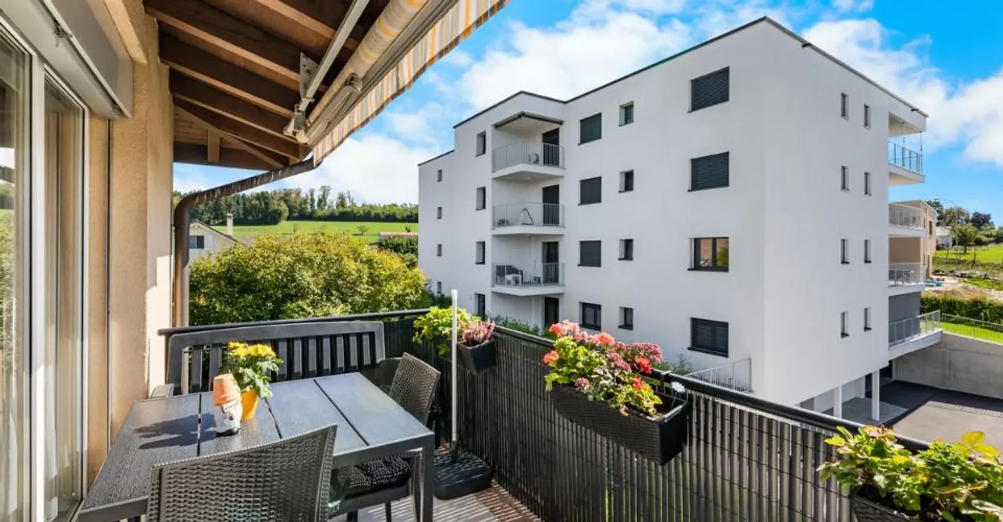 Appartement rénové au dernier étage - Photo 8 sur 13