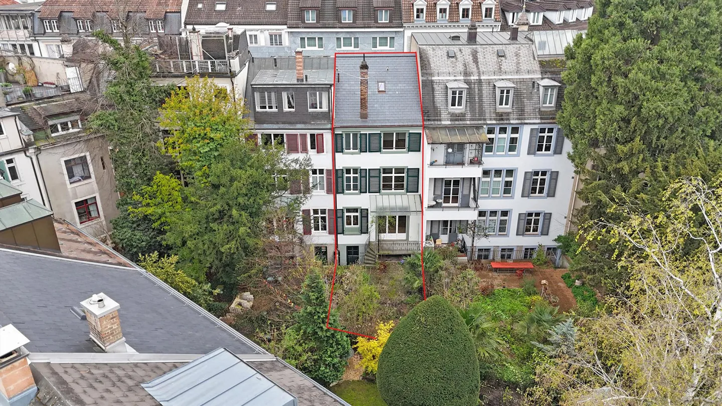 Gioiello storico con giardino idilliaco in posizione ambita lungo il Reno - Foto 13 di 14