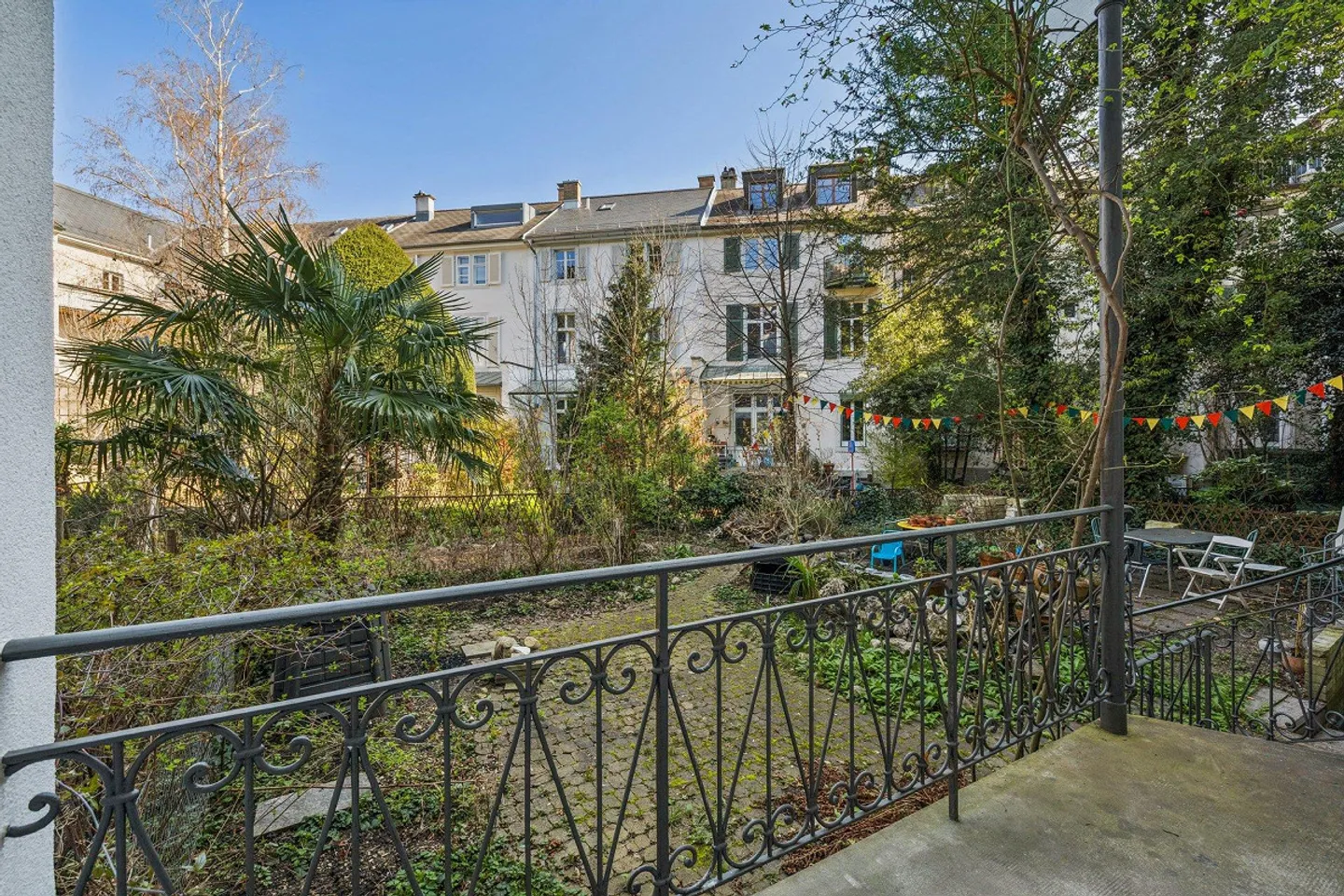 Gioiello storico con giardino idilliaco in posizione ambita lungo il Reno - Foto 12 di 14