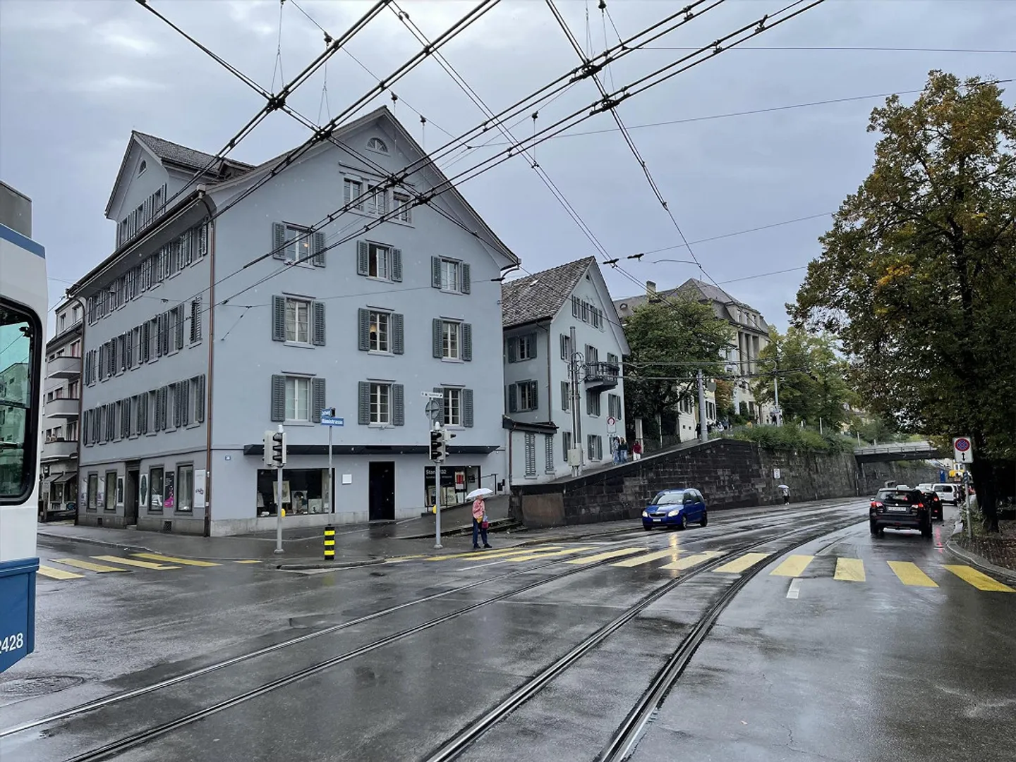 Parkplatz am Kunsthaus - Foto 1 von 2