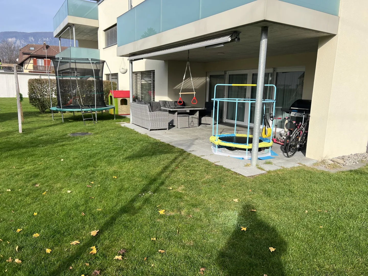 Beautiful Bright 4 1/2 Room Condominium - Photo 2 of 8