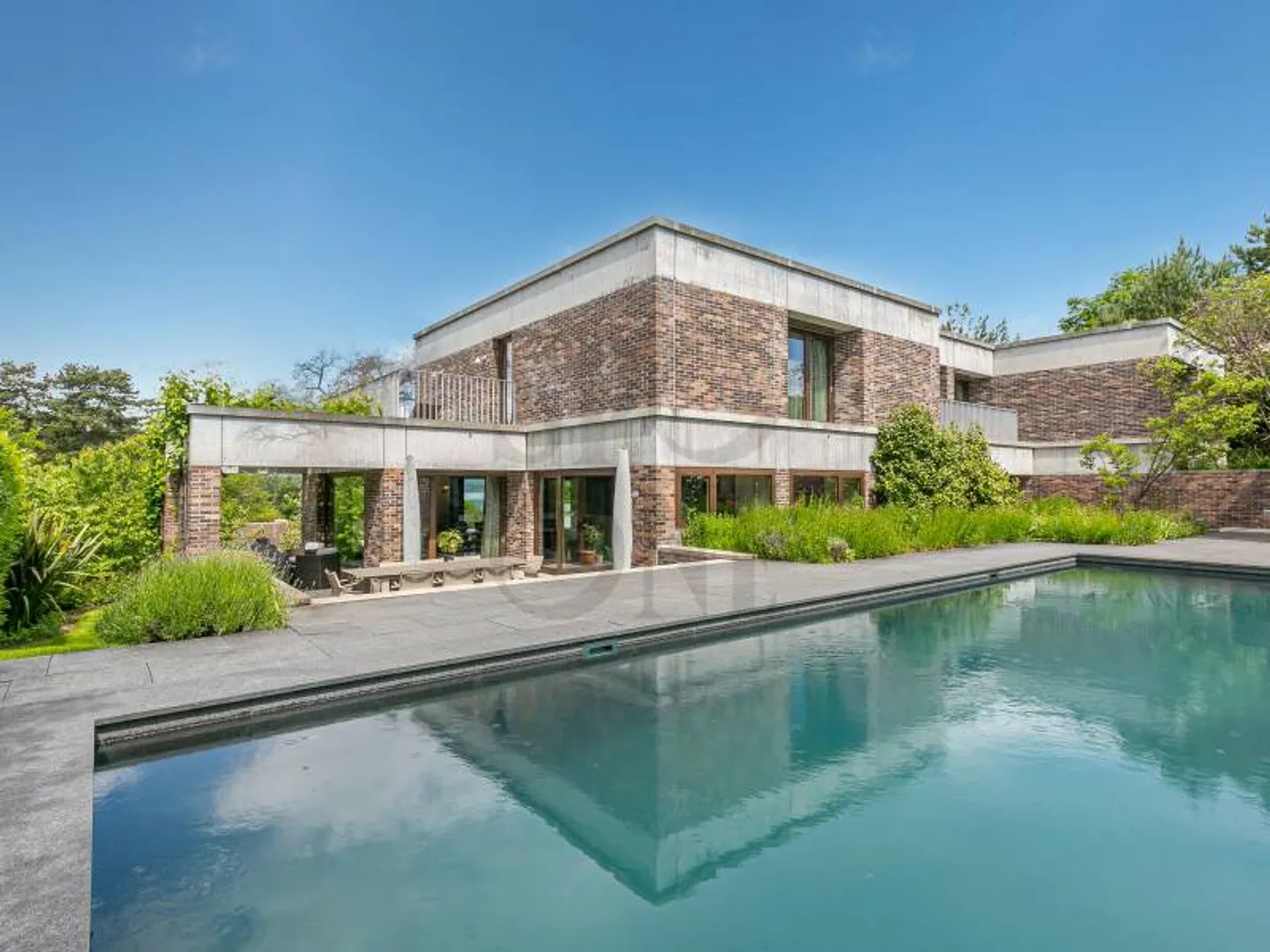 Villa moderna esclusiva ad Anières con vista sul Lago di Ginevra - Foto 1 di 12