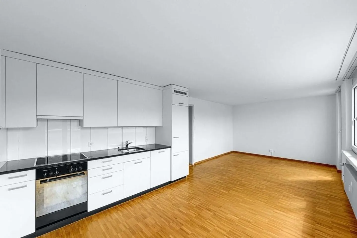 Vivere moderno a Pratteln - Foto 2 di 11