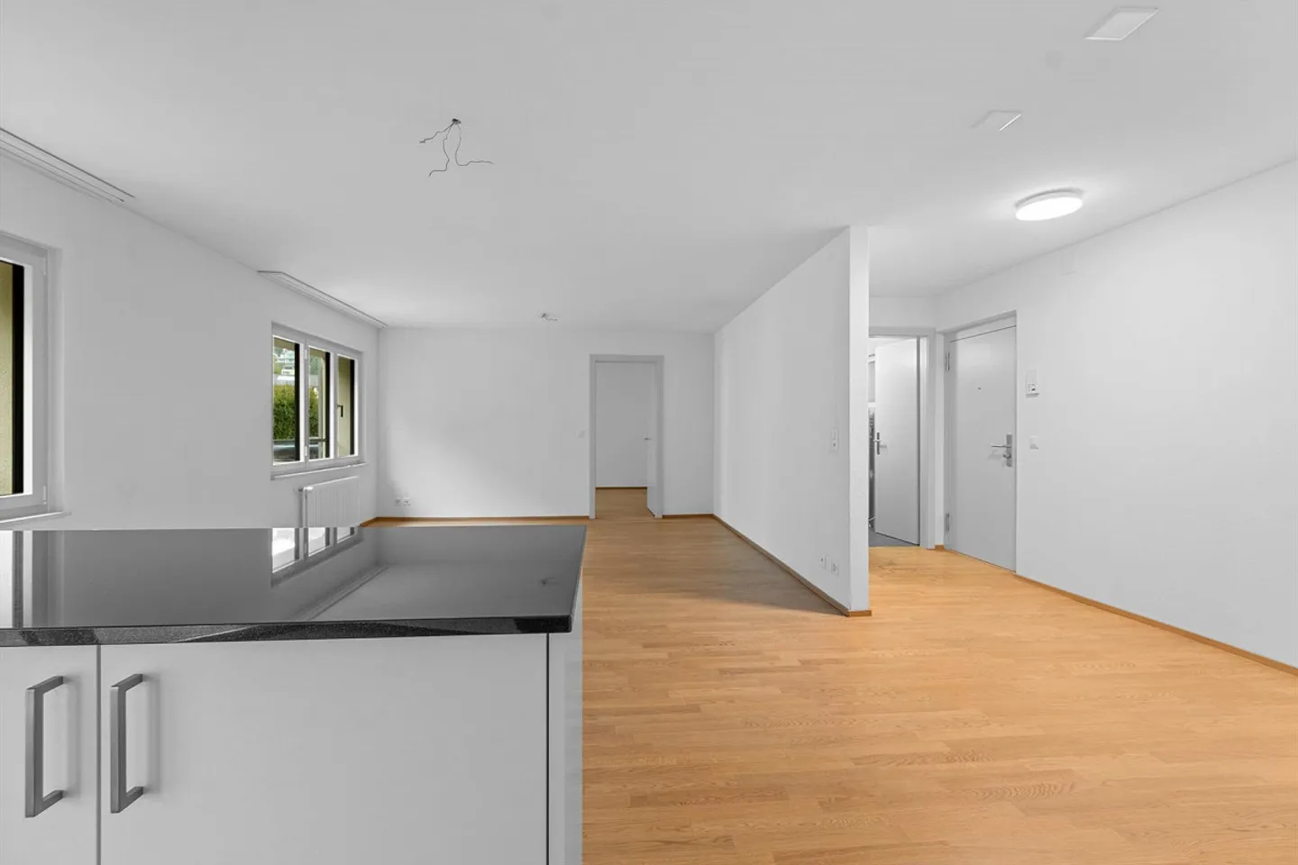 Moderno appartamento di 2,5 locali con balcone a Kriens in affitto - Foto 4 di 8