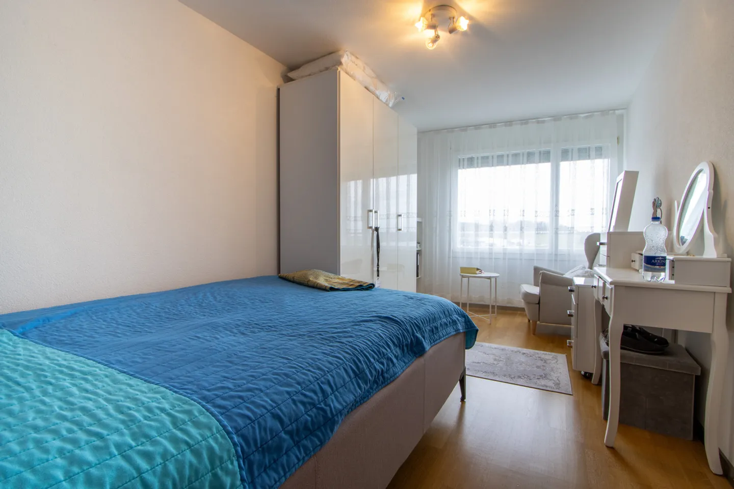 Komfortable 5.5-Zimmerwohnung an zentraler Lage - Foto 10 von 11