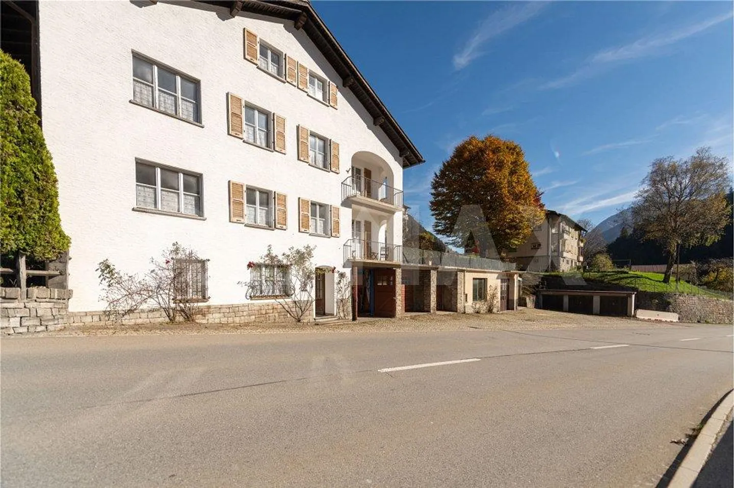 Casa con 3 appartamenti e tanto altro - Foto 4 di 13