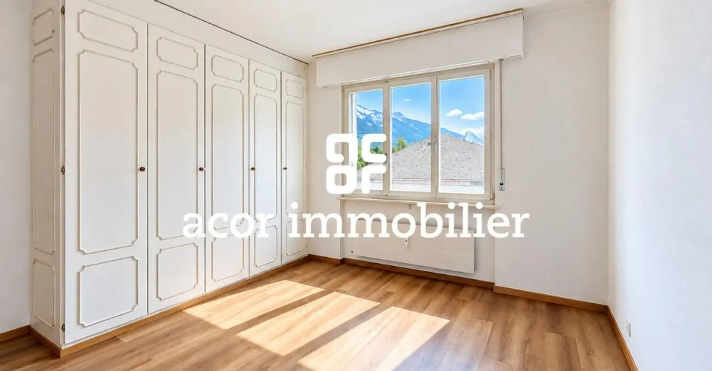 Appartement 3½ pièces avec potentiel de transformation – Sierre - Photo 3 sur 4