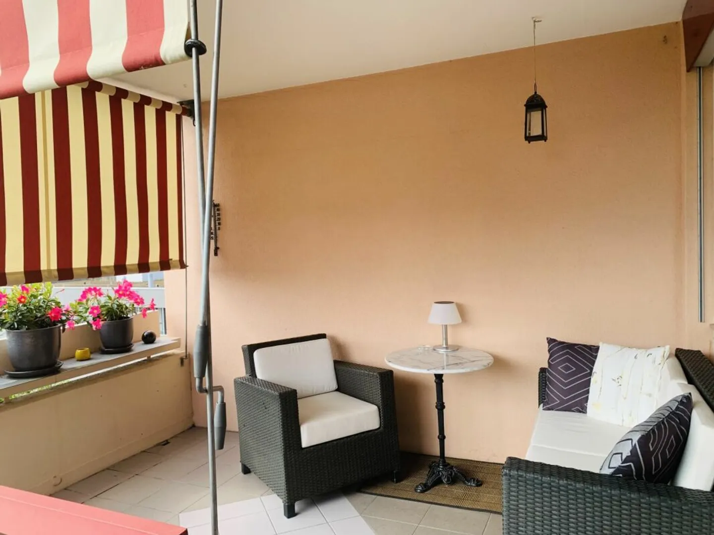 3½-Zimmer-Wohnung mit schöner Aus- und Weitsicht - Foto 5 di 11