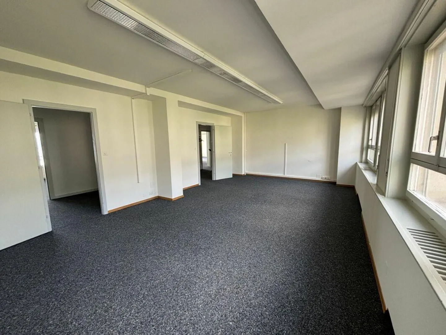 Ufficio di 312 m2 nel centro di Losanna - Foto 1 di 4