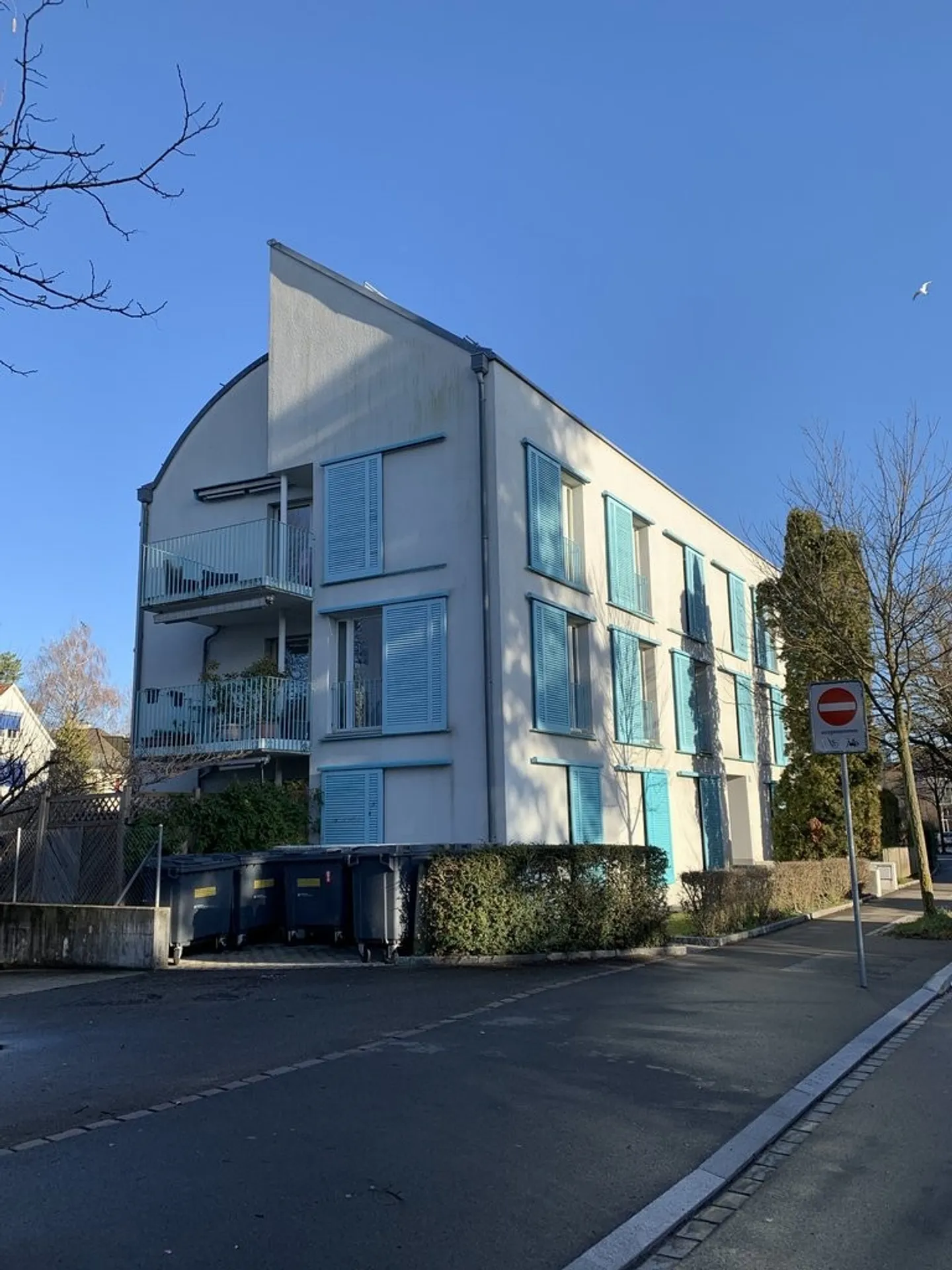 Attic compartment for rent in Altstetten - Photo 1 of 4