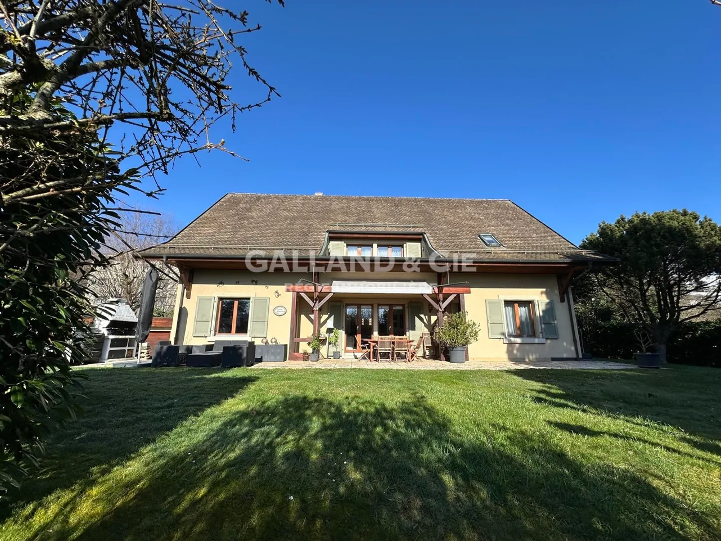 Spacious Family Villa in Morges - Photo 1 of 11