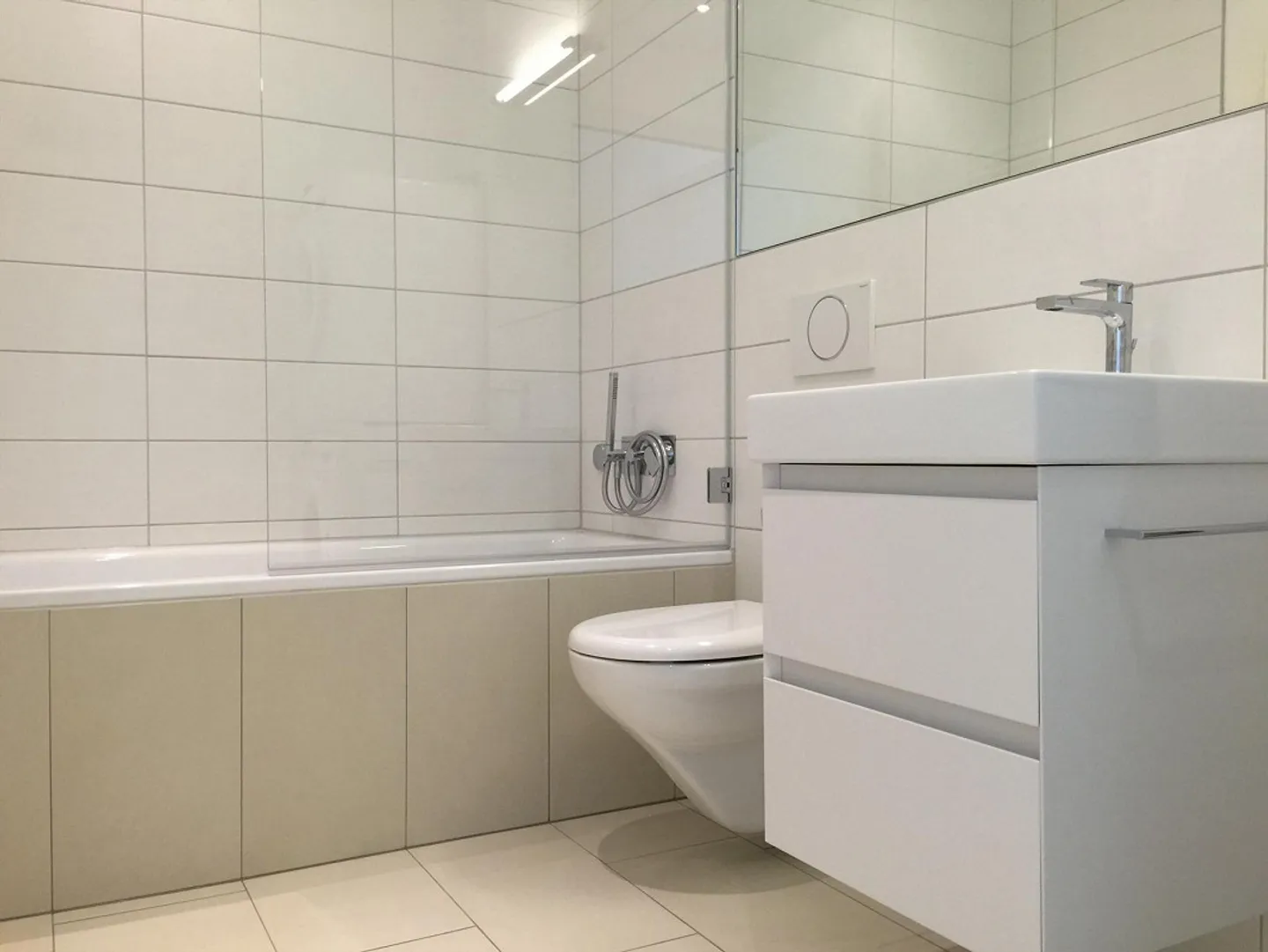 Appartamento 3.5 locali con giardino nel quartiere Aeschbach - Foto 4 di 11