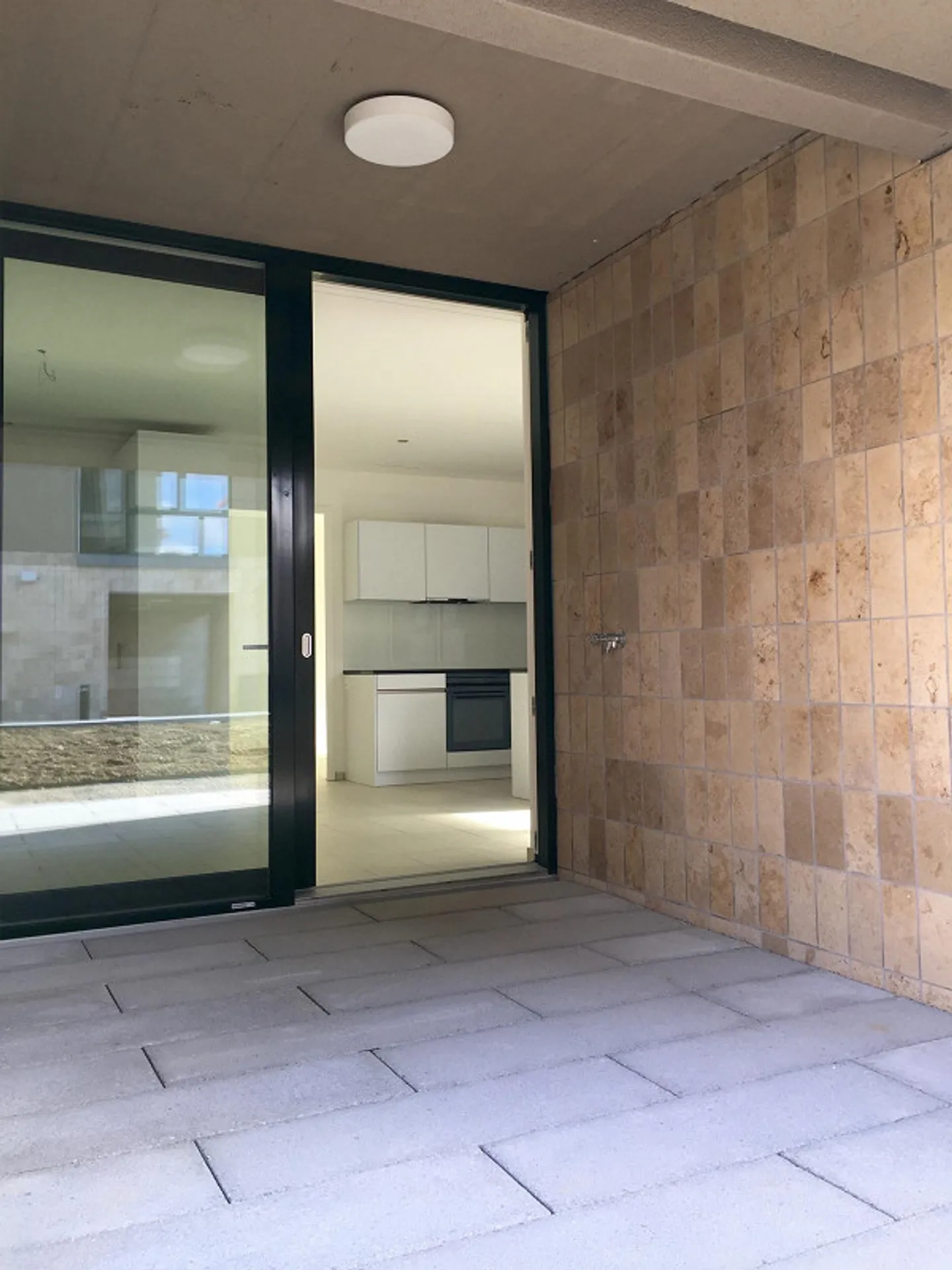 Appartamento 3.5 locali con giardino nel quartiere Aeschbach - Foto 5 di 11