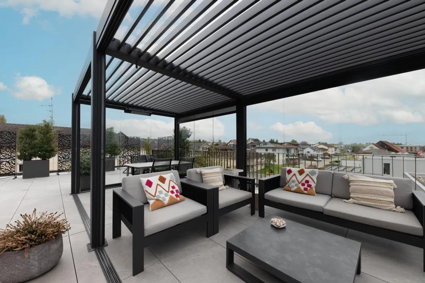 Attico di Classe – Terrazza Lifestyle con Vista Lago - Foto 3 di 21