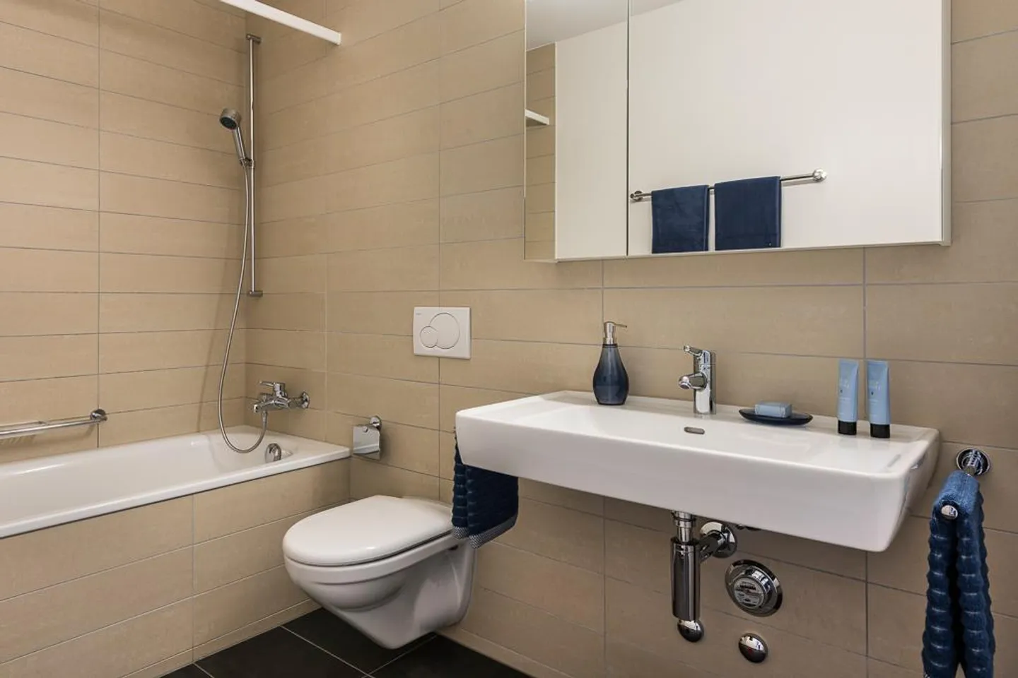 Moderne Wohnung mit Concierge - Foto 4 von 5