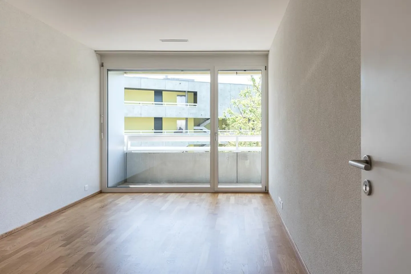 Moderne Wohnung mit Concierge - Foto 5 von 5
