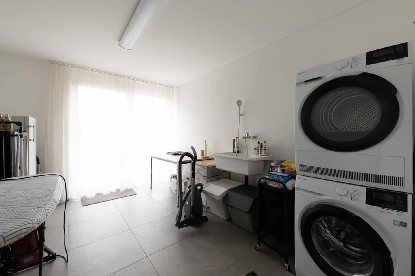 Attico di Classe – Terrazza Lifestyle con Vista Lago - Foto 18 di 21