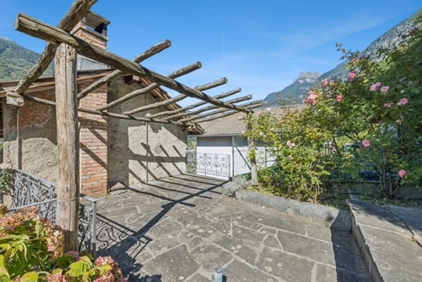 Maison Charmante avec Jardin - Photo 10 sur 12