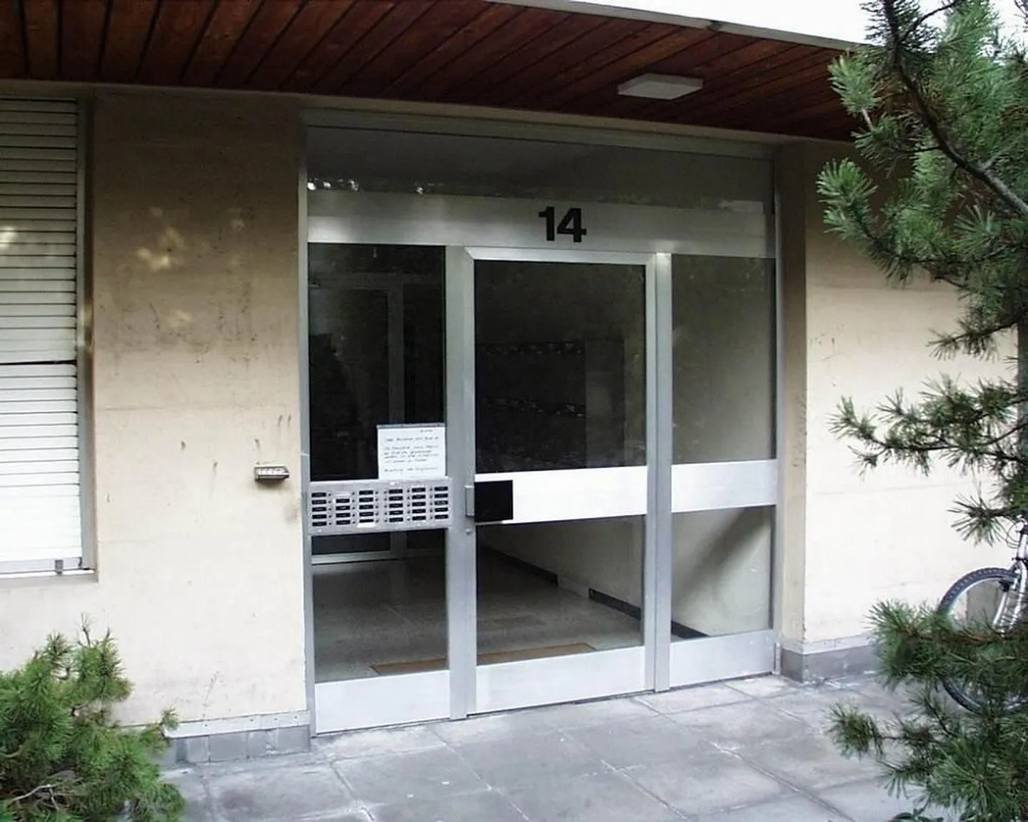 APPARTEMENT 3.5 PIÈCES CENTRAL À LÄNGGASSE - Photo 2 sur 10