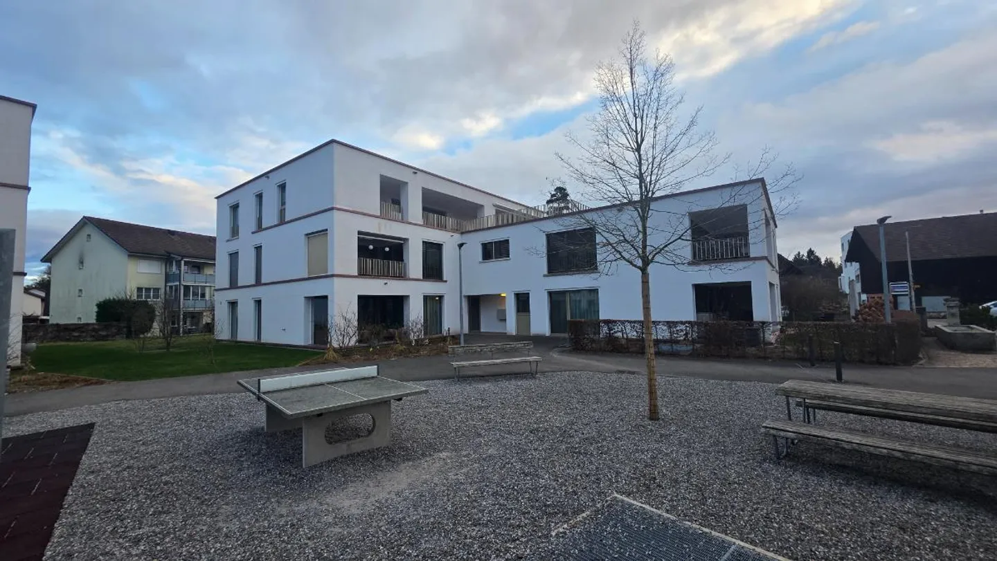 Appartement 4.5 pièces de qualité dans le standard de propriétaire - Photo 1 sur 5