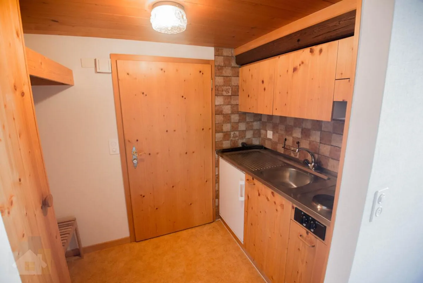 Bellissimo e conveniente appartamento di 1,5 stanze - Foto 4 di 7