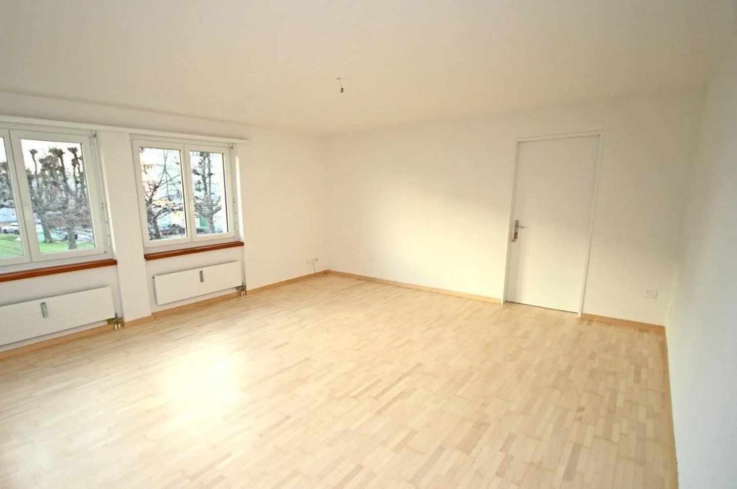 Ampio appartamento di 5,5 stanze in una posizione adatta alle famiglie ad Arbon - Foto 7 di 10