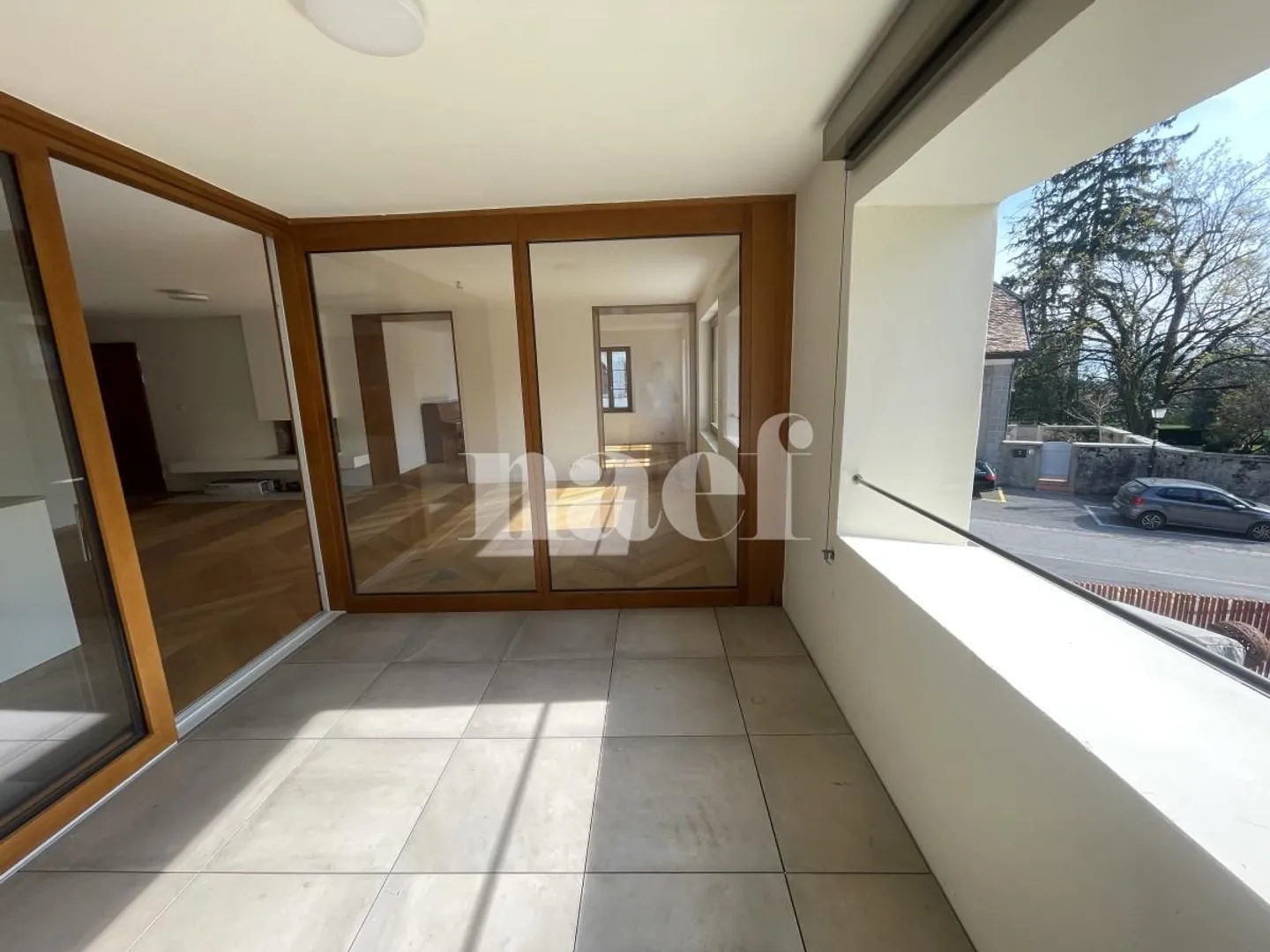 Im Herzen des Dorfes Etoy - Schönes modern renoviertes 4,5-Zimmer-Apartment im 1. Stock - Foto 2 von 13