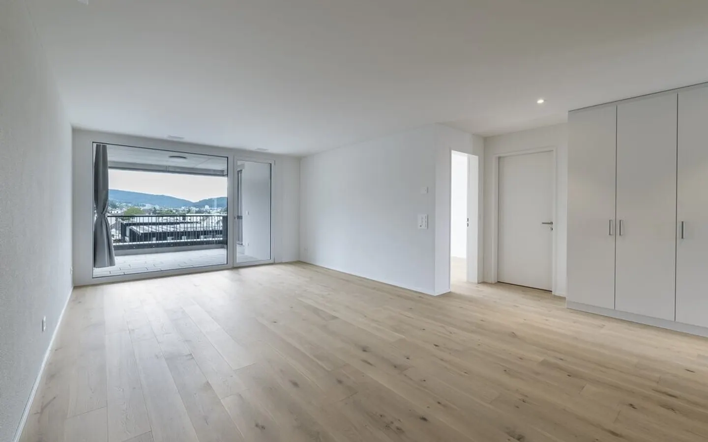 Modernes 2.5-Zimmer-Apartment - Foto 2 von 8