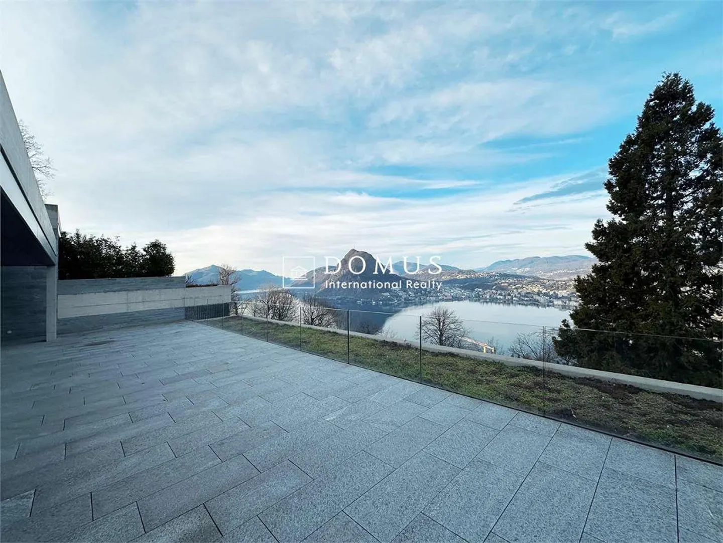 Duplex Stupendo con Piscina Privata - Foto 1 di 12