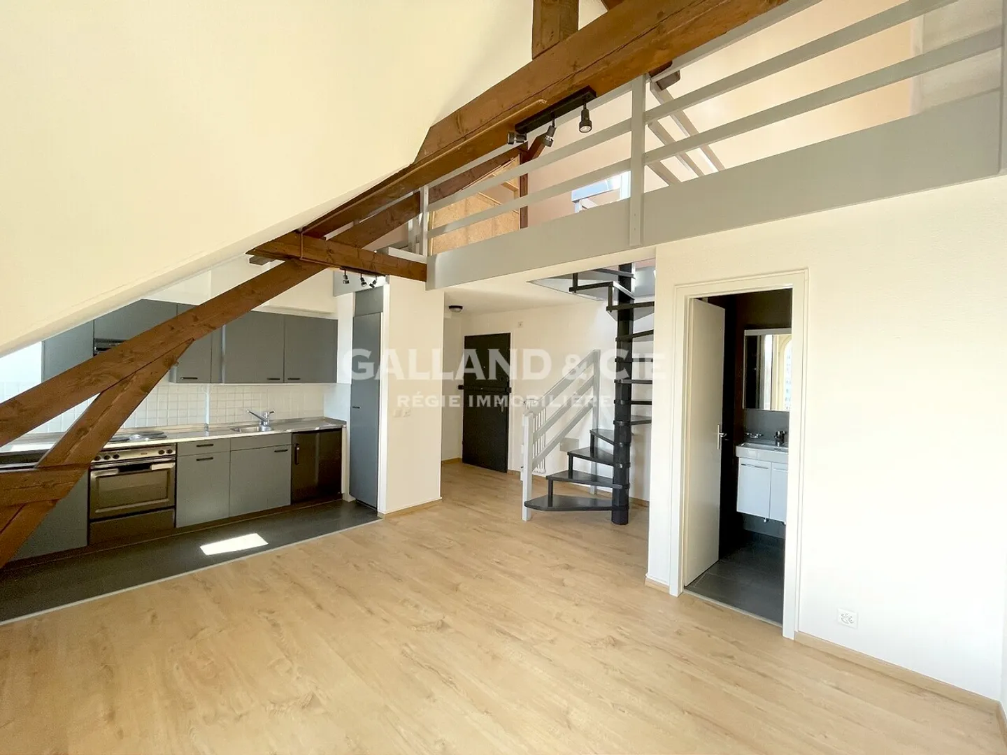 Appartamento di 1,5 locali al 4° piano - Foto 2 di 6