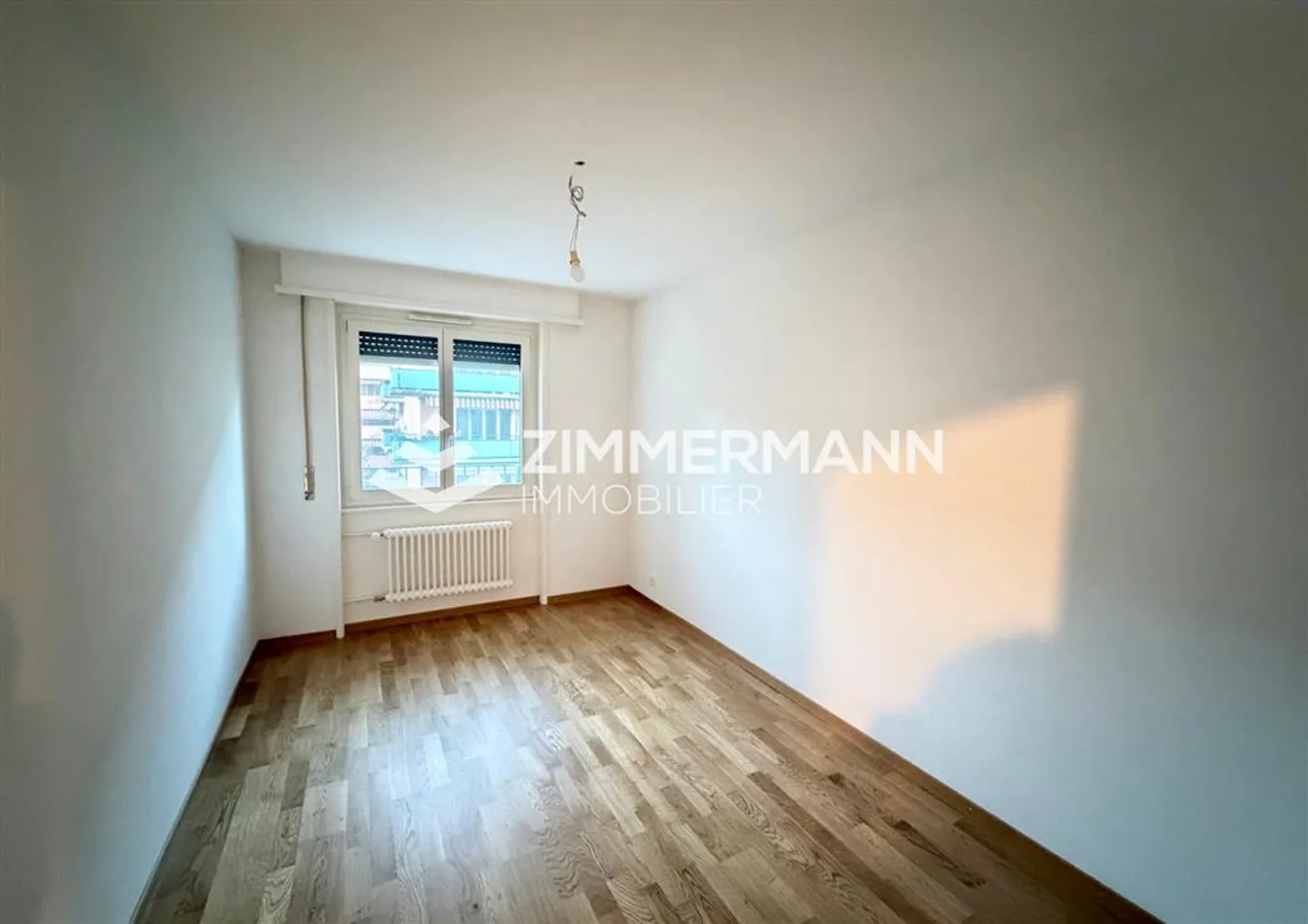Appartamento 4.5 locali - Foto 3 di 10