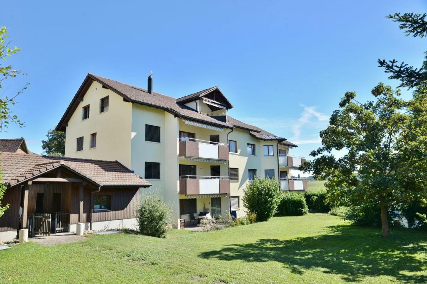 Great apartment in the best location - Photo 1 of 8