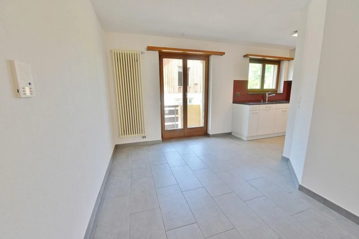 Great apartment in the best location - Photo 3 of 8