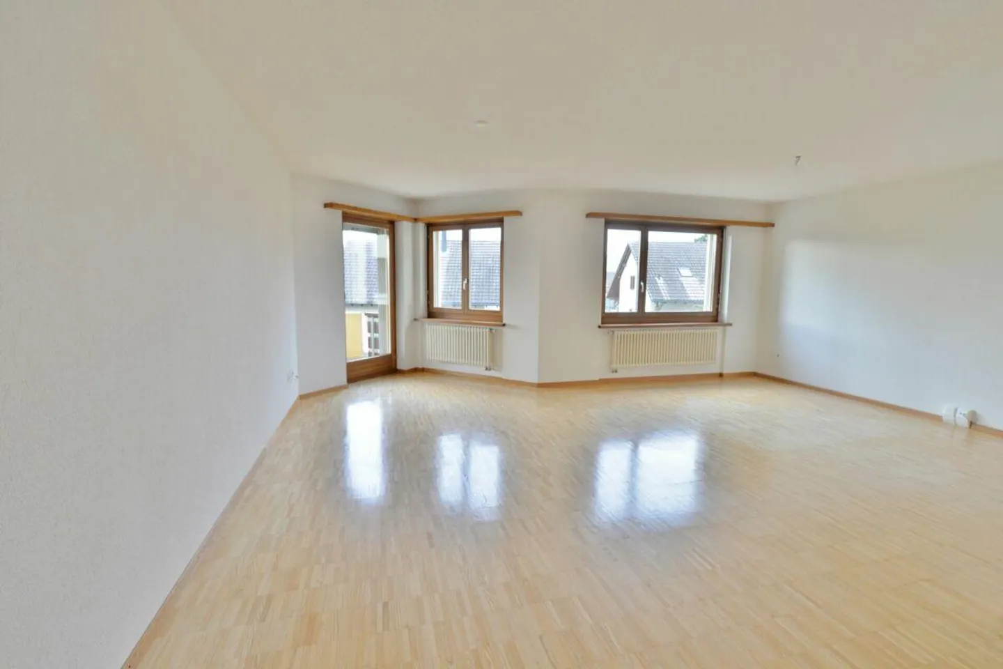 Great apartment in the best location - Photo 4 of 8