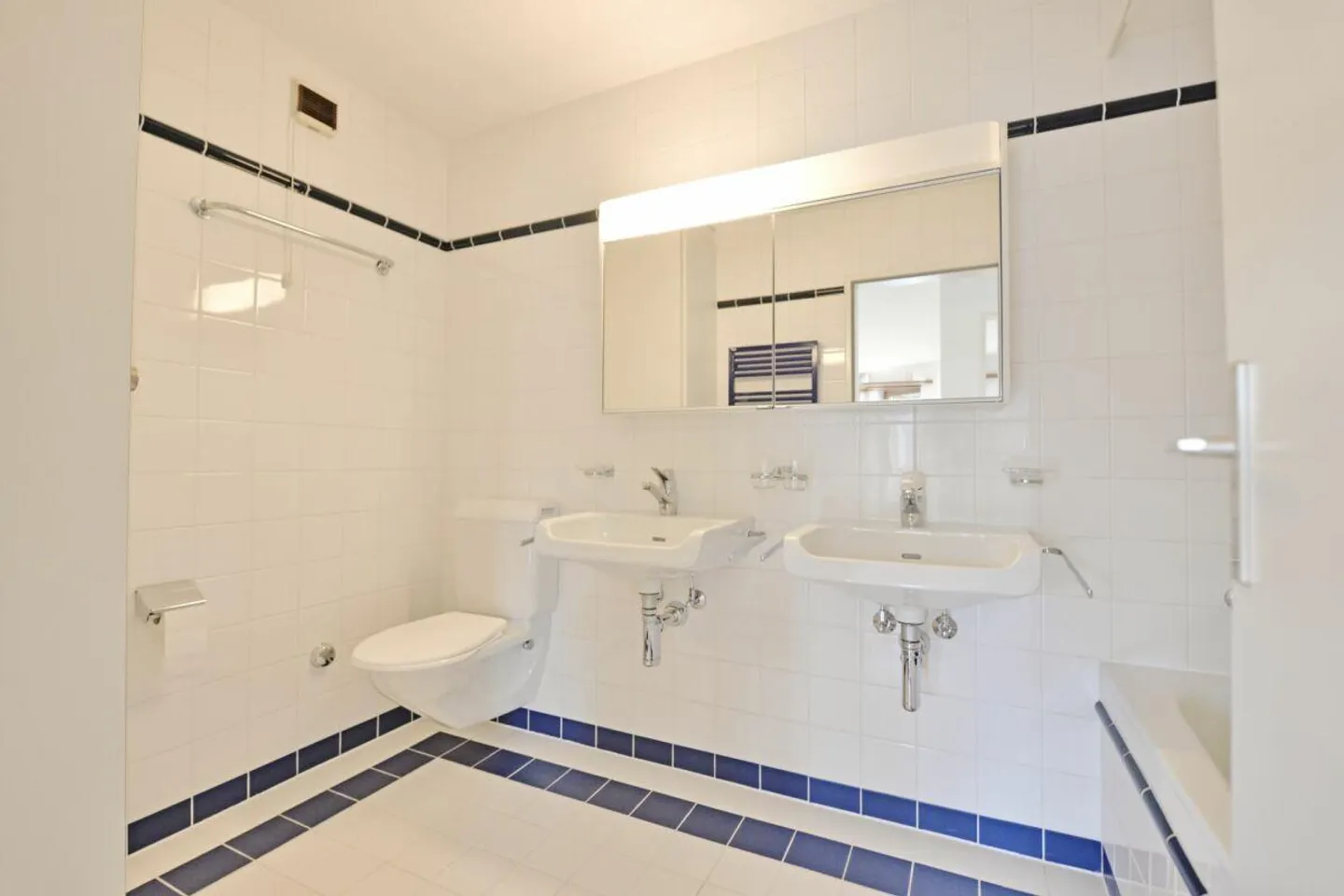 Great apartment in the best location - Photo 7 of 8