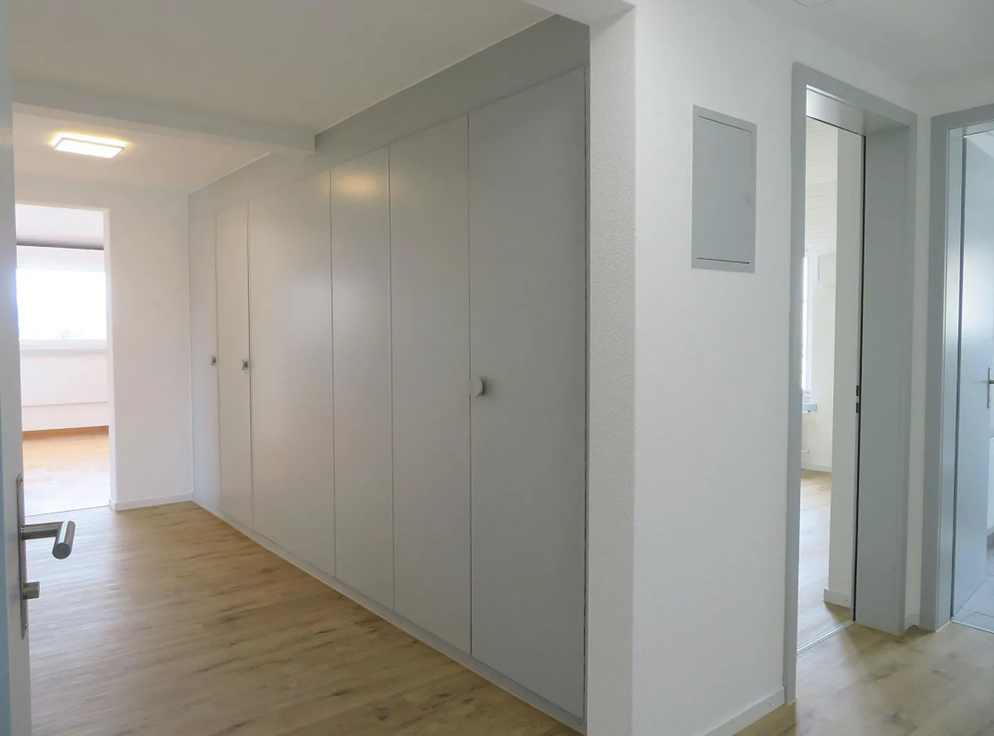 Stilvolle 3½-Zimmer-Wohnung - Foto 1 von 17
