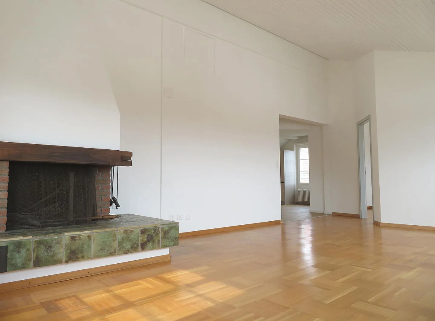 Stilvolle 3½-Zimmer-Wohnung - Foto 8 von 17