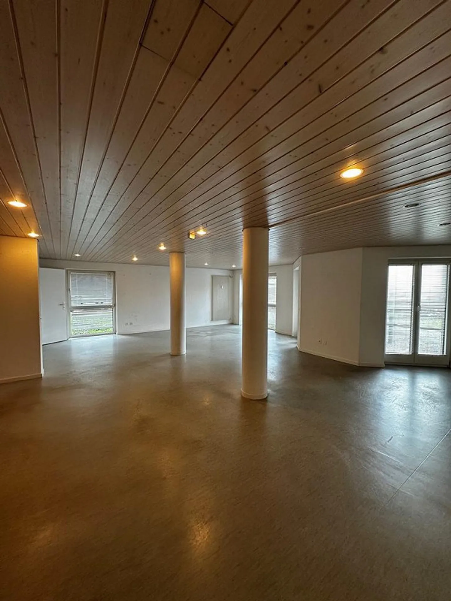 Espace commercial à Liestal - Photo 2 sur 7