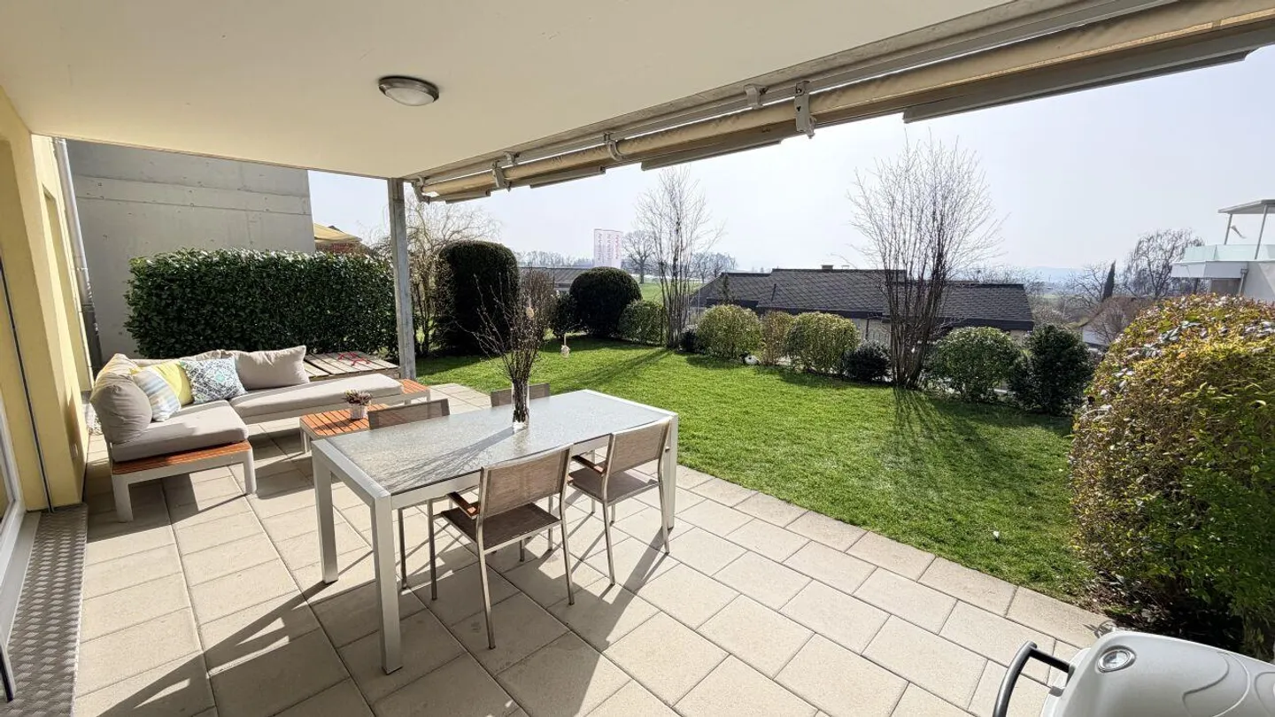 Modern 4.5-room garden apartment with many extras - Photo 8 of 13