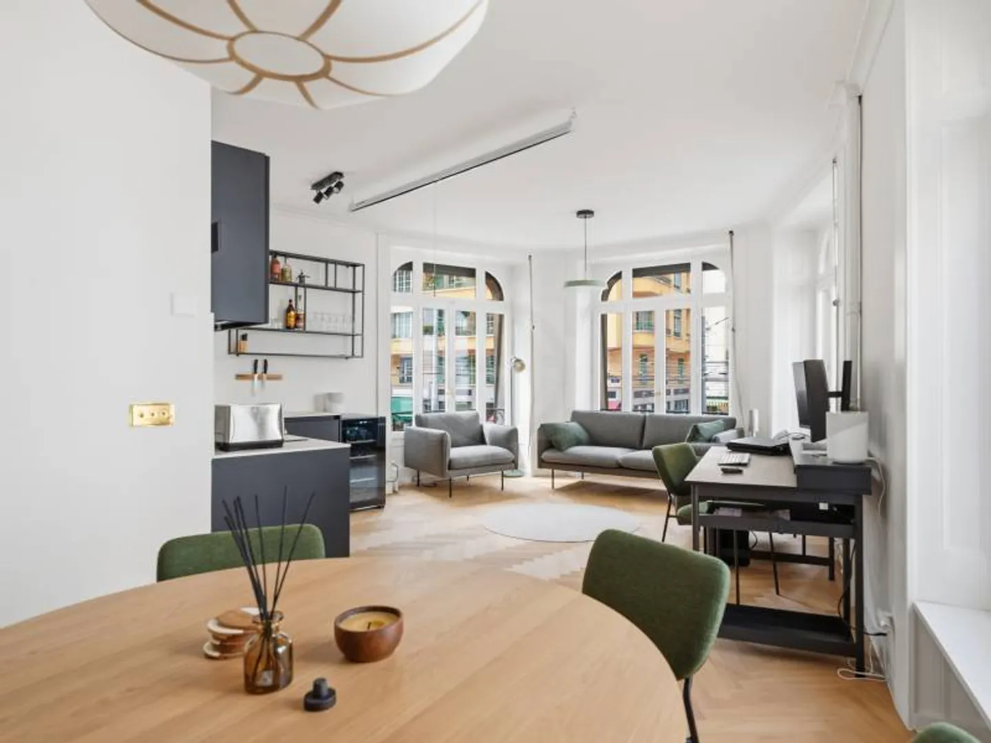 4-room apartment - Photo 1 of 7