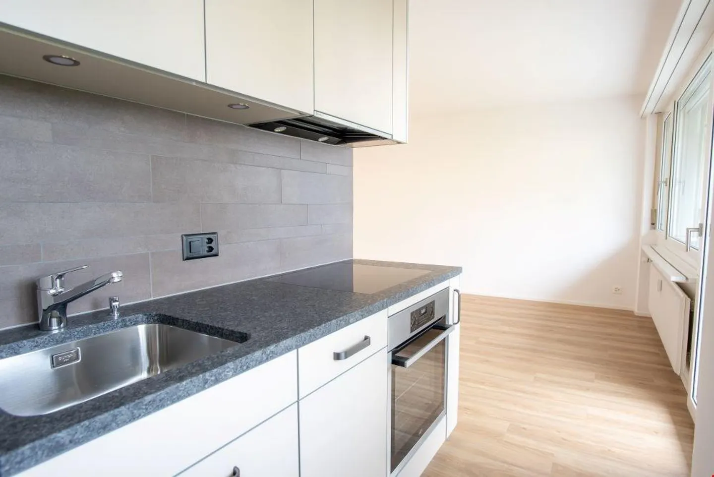 Appartement rénové à louer - Photo 1 sur 7